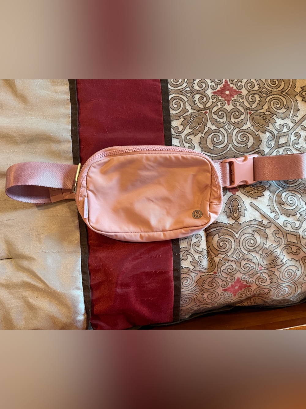 Lululemon Everywhere Belt Bag Pastel Pink - very good preowned condition!